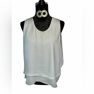 🏷️ $20 for 3! Metaphor Layered Blouse and Wood Earring Bundle, Size Large